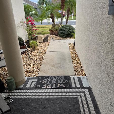 Ruskin Fl Private 2 Bdrm 1 Bath Suite Common Areas Shared With Host And Cat Екстериор снимка