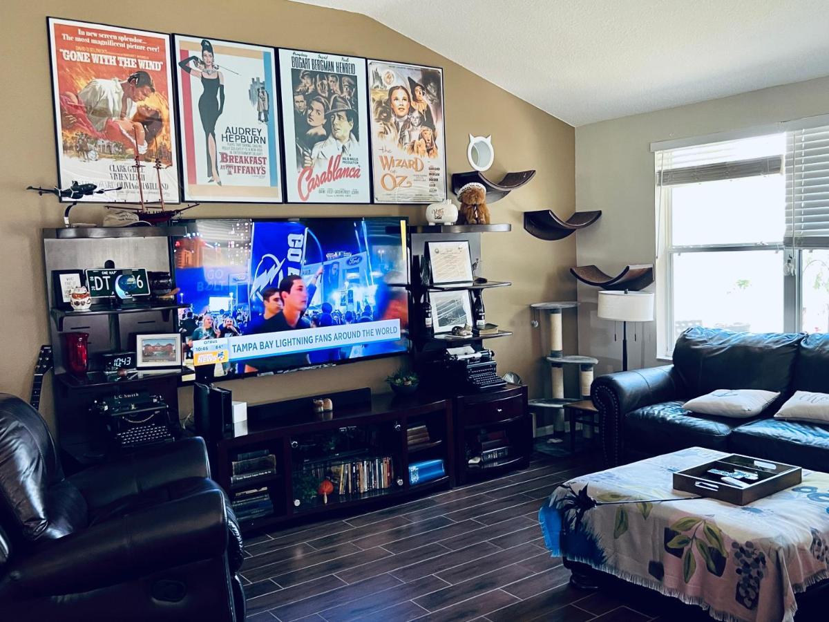 Ruskin Fl Private 2 Bdrm 1 Bath Suite Common Areas Shared With Host And Cat Екстериор снимка
