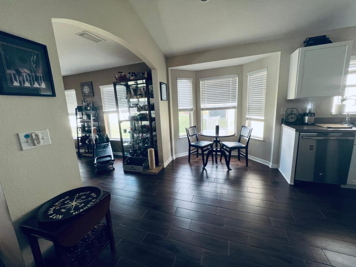 Ruskin Fl Private 2 Bdrm 1 Bath Suite Common Areas Shared With Host And Cat Екстериор снимка