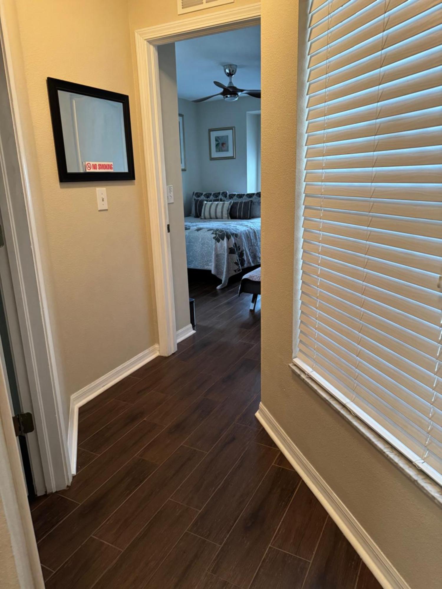 Ruskin Fl Private 2 Bdrm 1 Bath Suite Common Areas Shared With Host And Cat Екстериор снимка
